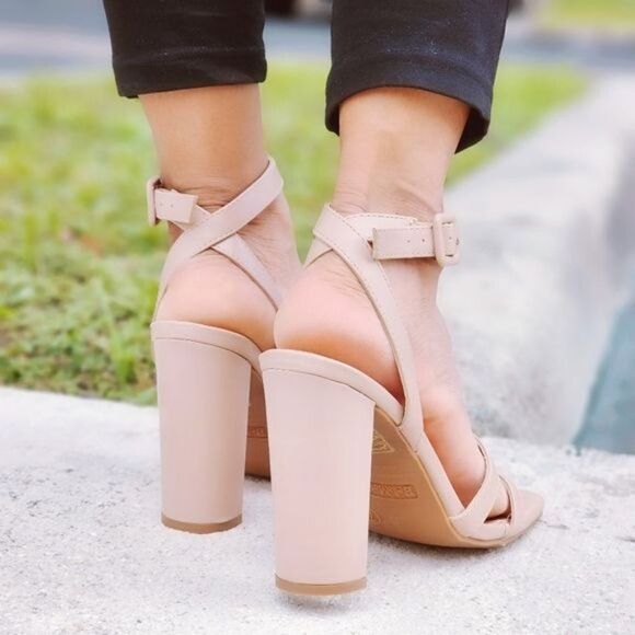 Womens Triple Straps Chunky Heels Sandals Nude Color - Picture 4 of 7